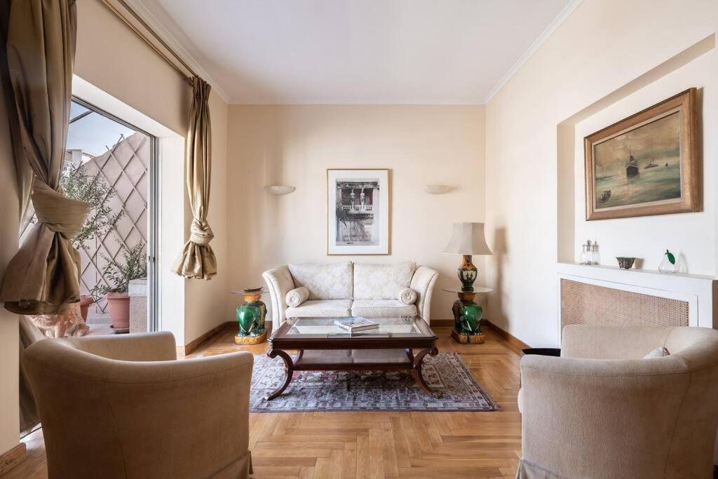 Time Classic: Pianist's 5th Fl @ Acropolis Apartment *