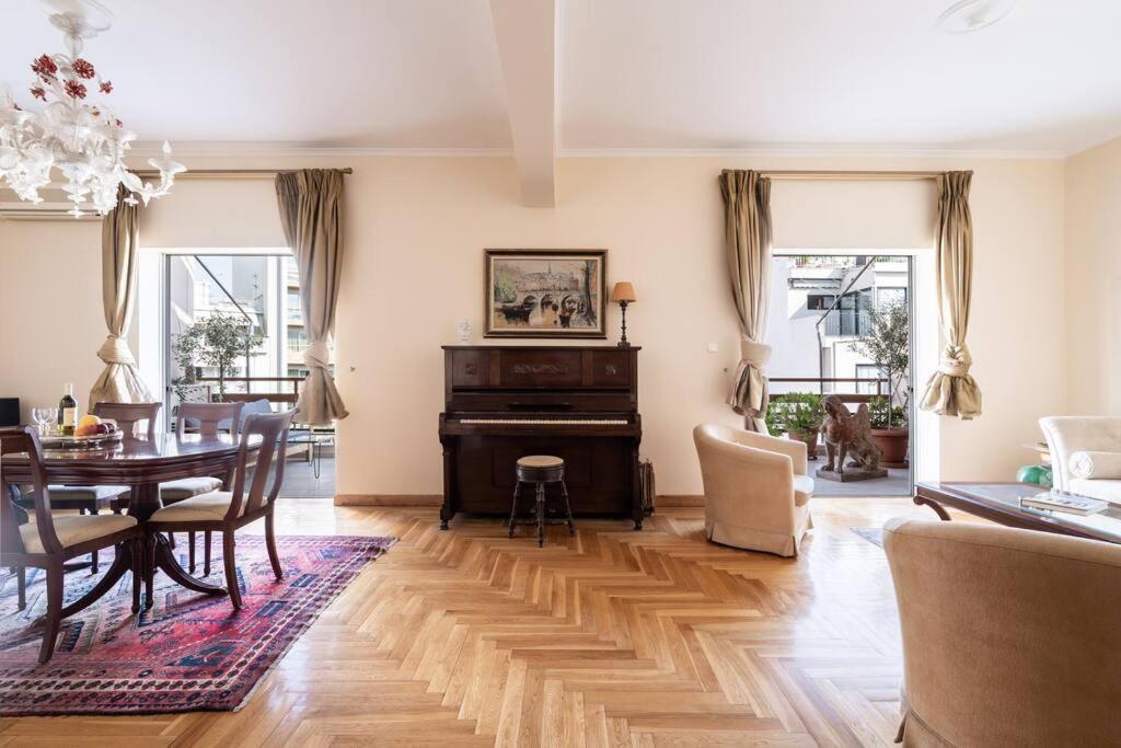 Apartment Time Classic: Pianist's 5th Fl @ Acropolis Athens